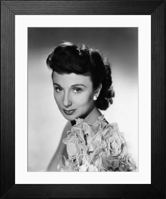 Framed Print : Googie Withers, mid-1950s Framed Print : Googie Withers, mid-1950s