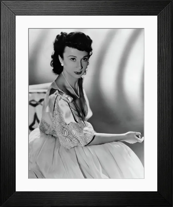 Framed Print : Googie Withers, J. Arthur Rank Organization portrait, ca. 1952
