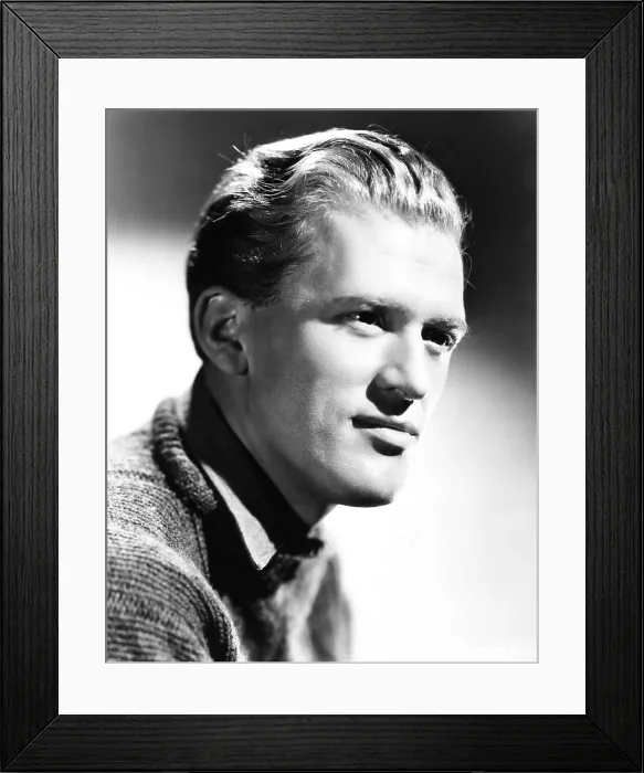Framed Print : Gordon Jackson, 1940s Framed Print : Gordon Jackson, 1940s