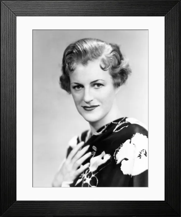 Framed Print : Gracie Fields, ca. early-mid 1930s Framed Print : Gracie Fields, ca. early-mid 1930s