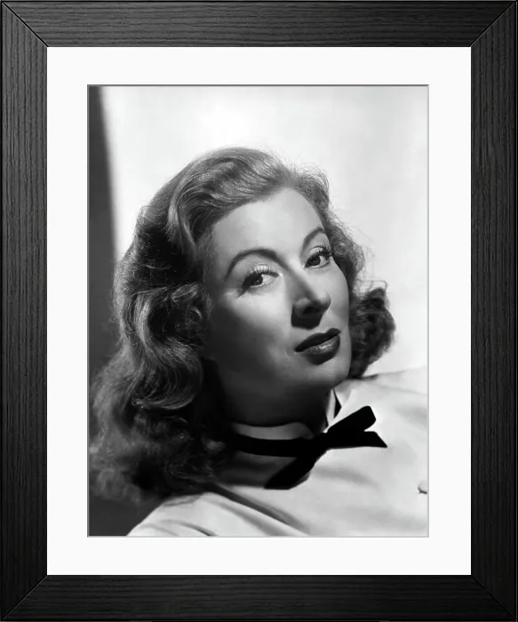 Framed Print : Greer Garson, ca. 1940s Framed Print : Greer Garson, ca. 1940s