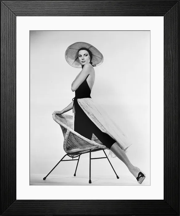 Framed Print : Grace Kelly, circa 1950s Framed Print : Grace Kelly, circa 1950s