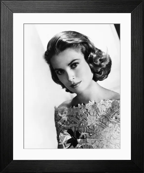Framed Print : Grace Kelly, MGM portrait, mid-1950s Framed Print : Grace Kelly, MGM portrait, mid-1950s