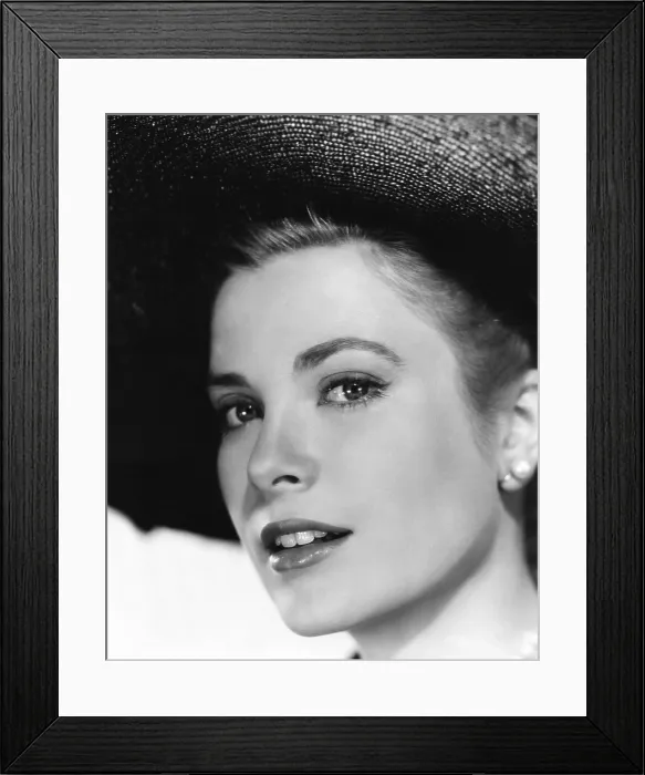 Framed Print : Grace Kelly, Paramount portrait, circa 1953 Framed Print : Grace Kelly, Paramount portrait, circa 1953