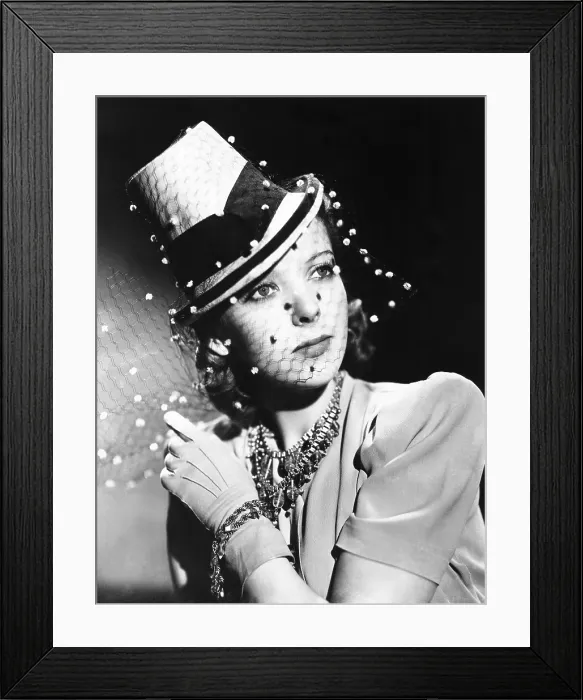 Framed Print : Ida Lupino, Columbia portrait, 1937-1939 Framed Print : Ida Lupino, Columbia portrait, 1937-1939