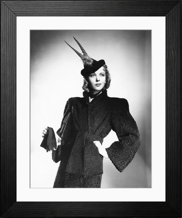 Framed Print : Ida Lupino, Columbia portrait, 1937-1939 Framed Print : Ida Lupino, Columbia portrait, 1937-1939
