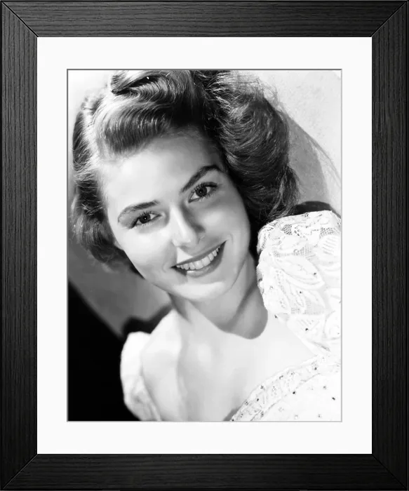 Framed Print : Ingrid Bergman, early 1940s Framed Print : Ingrid Bergman, early 1940s