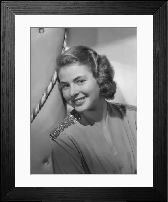 Framed Print : Ingrid Bergman, early 1940s Framed Print : Ingrid Bergman, early 1940s