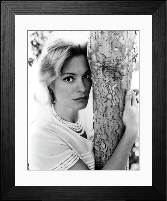 Framed Print : Ingrid Thulin, portrait, 1961