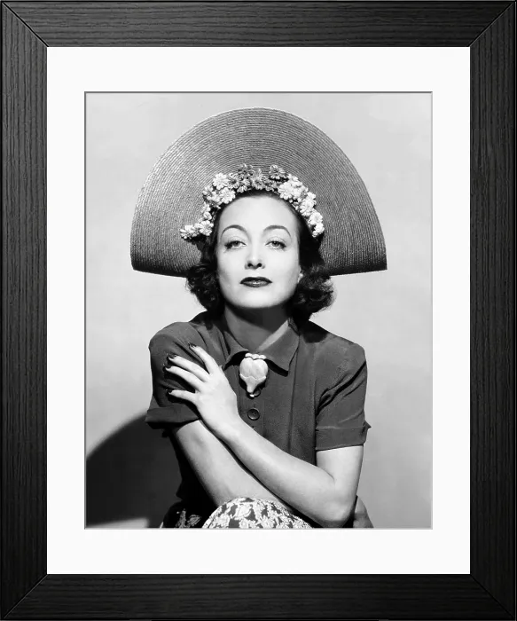 Framed Print : Joan Crawford, ca. 1935 Framed Print : Joan Crawford, ca. 1935