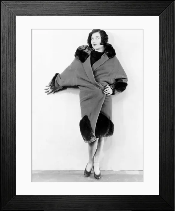 Framed Print : Joan Crawford, ca. 1926 Framed Print : Joan Crawford, ca. 1926