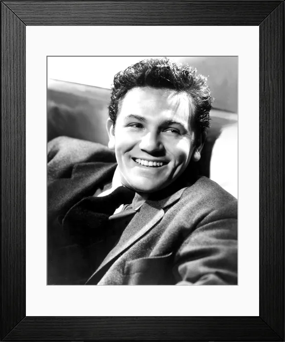 Framed Print : John Garfield, 1939 Framed Print : John Garfield, 1939