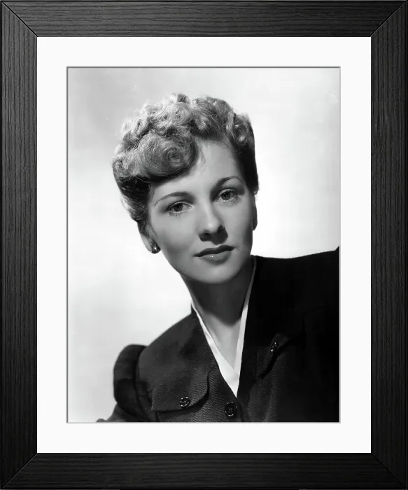 Framed Print : Joan Fontaine, 1940s'