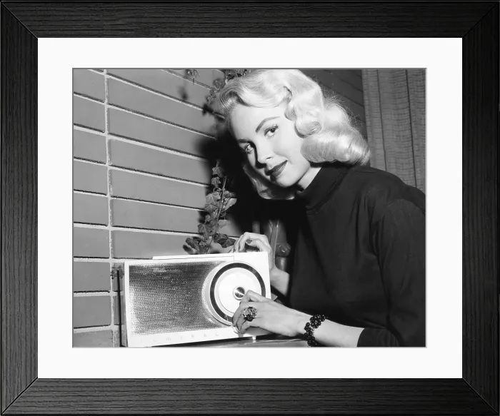 Framed Print : Joi Lansing, 1950s Framed Print : Joi Lansing, 1950s
