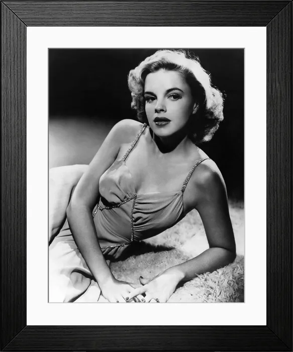 Framed Print : Judy Garland, ca. early 1940s Framed Print : Judy Garland, ca. early 1940s
