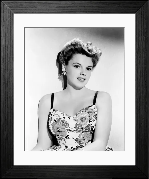 Framed Print : Judy Garland, 1943 Framed Print : Judy Garland, 1943