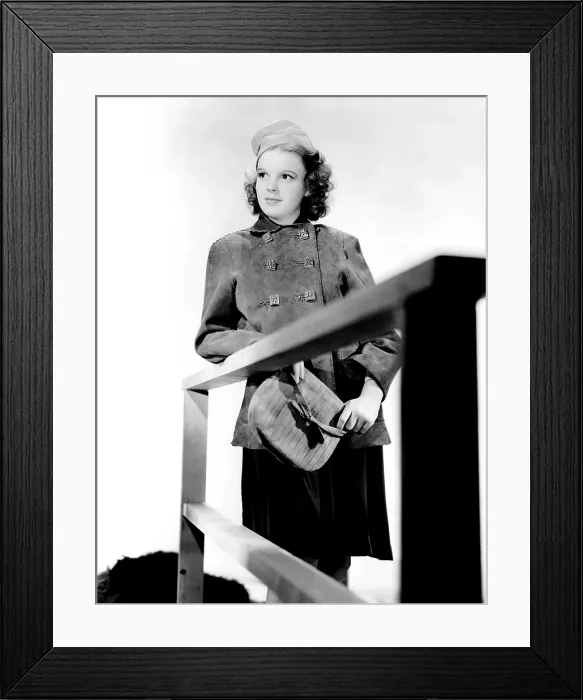 Framed Print : Judy Garland, 1939