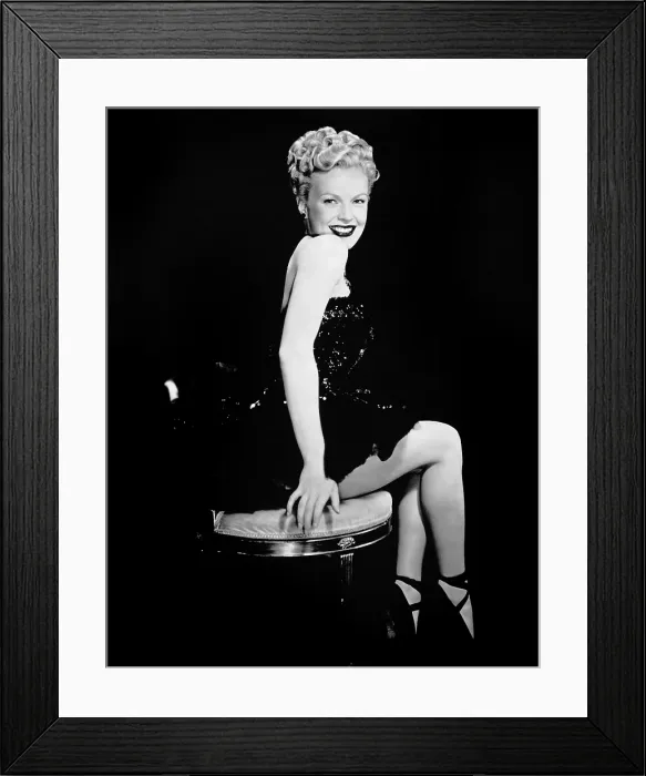 Framed Print : Fox starlet June Haver, ca. late 1940s Framed Print : Fox starlet June Haver, ca. late 1940s