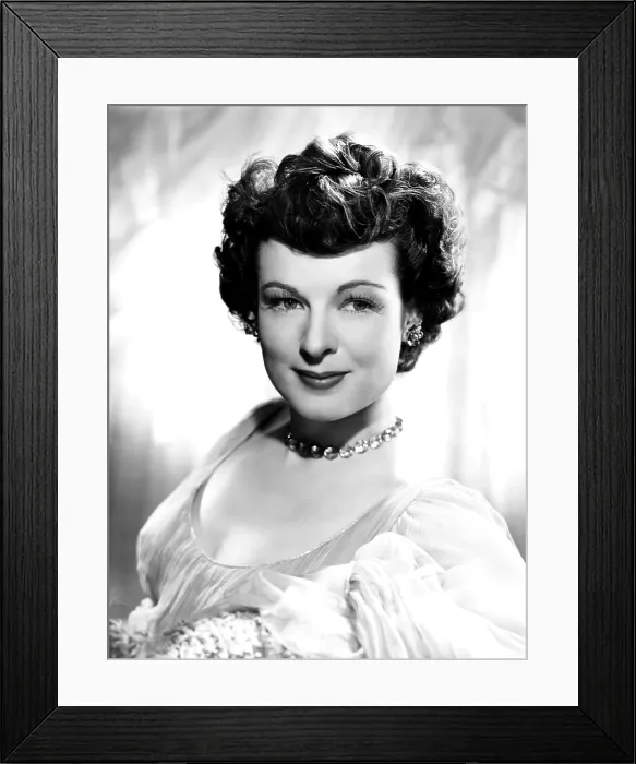 Framed Print : Ruth Hussey, ca. late 1940s Framed Print : Ruth Hussey, ca. late 1940s
