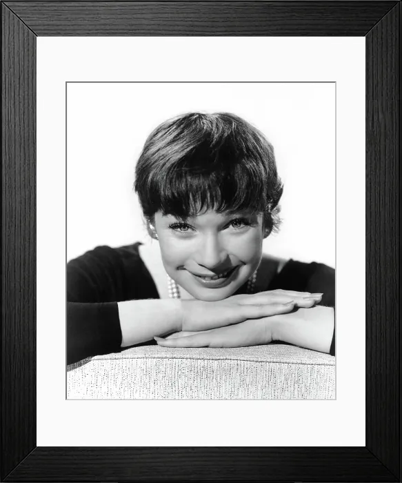 Framed Print : Shirley MacLaine, 1960 Framed Print : Shirley MacLaine, 1960