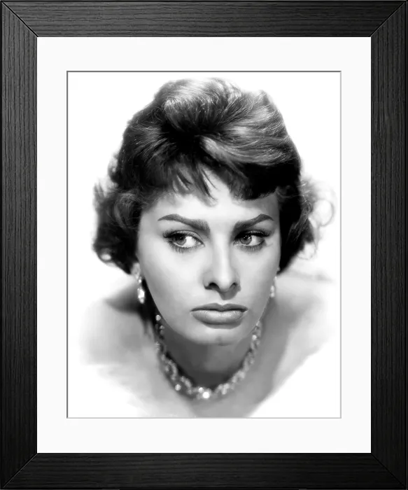 Framed Print : SOPHIA LOREN, portrait from 1959