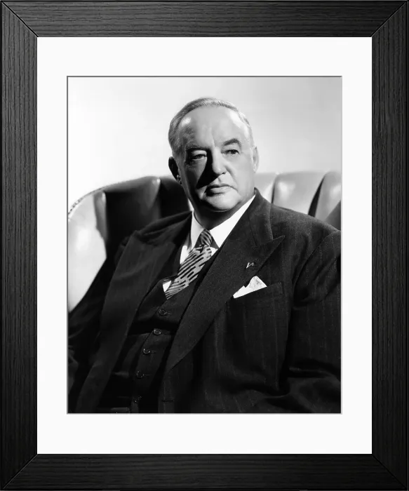 Framed Print : Sydney Greenstreet, ca. 1940s Framed Print : Sydney Greenstreet, ca. 1940s