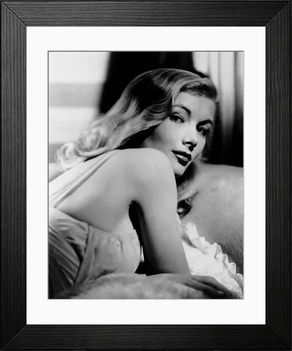 Framed Print : Veronica Lake, ca. early 1940s Framed Print : Veronica Lake, ca. early 1940s