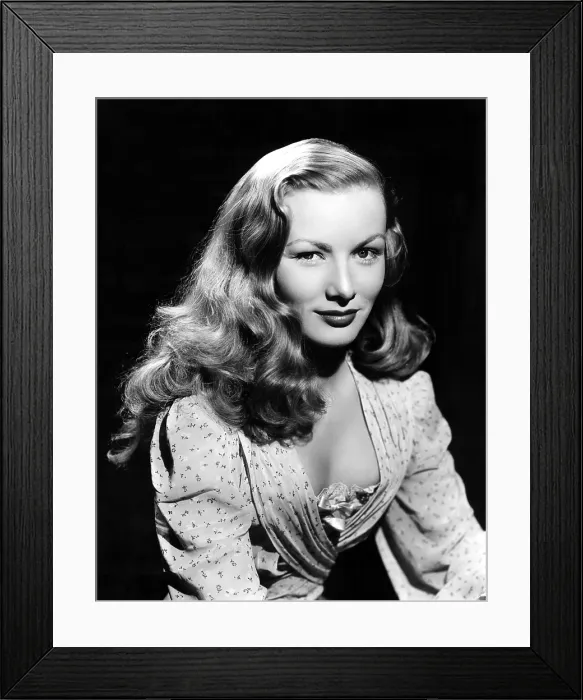 Framed Print : VERONICA LAKE Framed Print : VERONICA LAKE