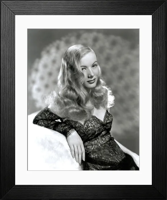 Framed Print : Veronica Lake, early 1940s