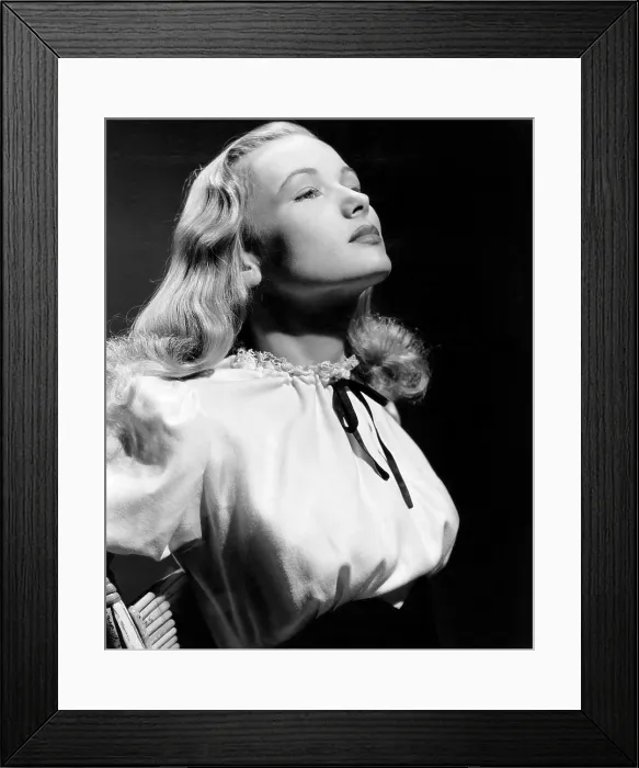 Framed Print : Veronica Lake, 1942