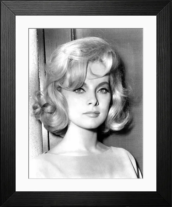 Framed Print : Virna Lisi, ca early 1960s