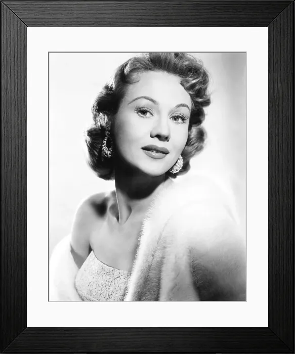 Framed Print : Virginia Mayo, late 1940s Framed Print : Virginia Mayo, late 1940s