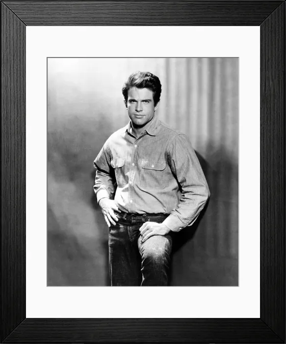 Framed Print : WARREN BEATTY, 1964 Framed Print : WARREN BEATTY, 1964