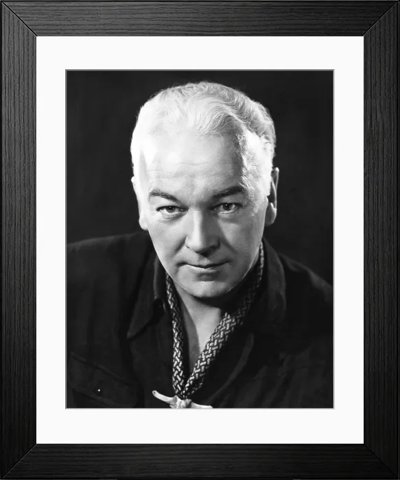 Framed Print : William Boyd as Hopalong Cassidy, 1930s Framed Print : William Boyd as Hopalong Cassidy, 1930s
