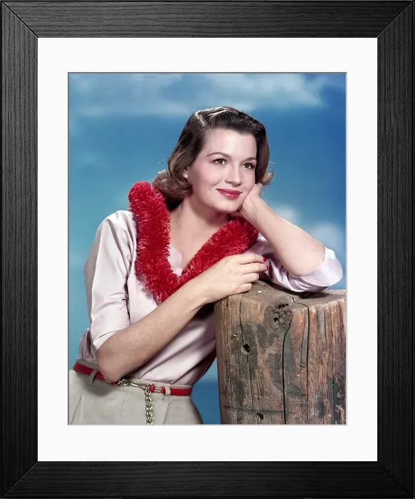Framed Print : Angie Dickinson, late 1950s Framed Print : Angie Dickinson, late 1950s