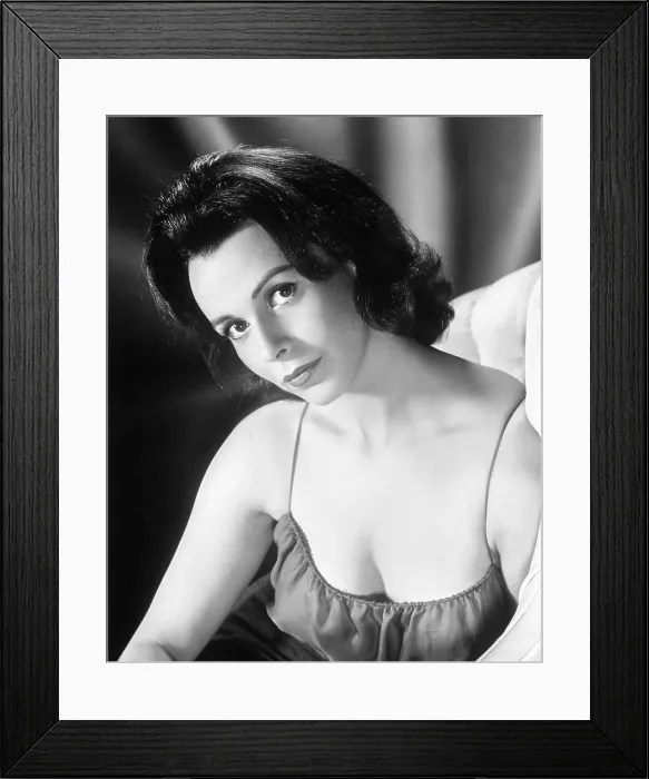 Framed Print : Claire Bloom, circa 1960 Framed Print : Claire Bloom, circa 1960