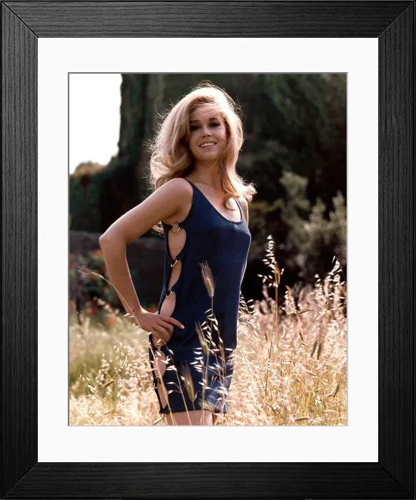 Framed Print : JANE FONDA, c.1960s Framed Print : JANE FONDA, c.1960s
