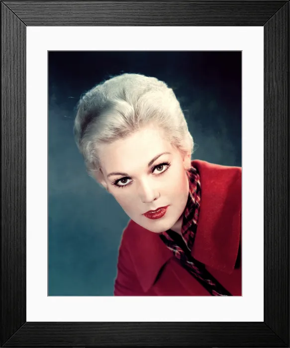 Framed Print : Kim Novak Framed Print : Kim Novak