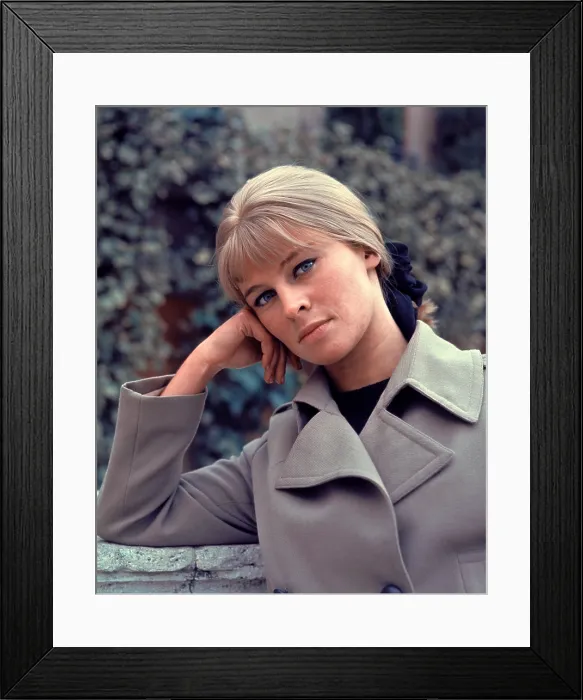 Framed Print : Julie Christie, 1960s Framed Print : Julie Christie, 1960s