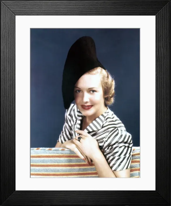 Framed Print : Madeleine Carroll, ca late 1930s