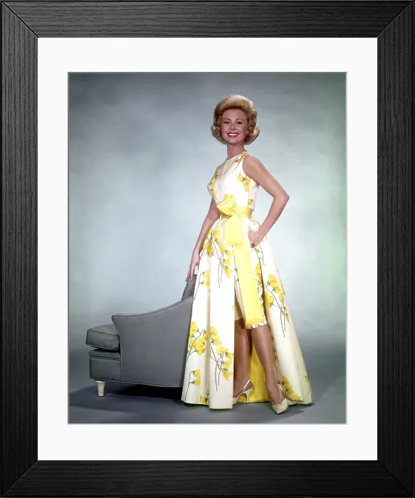 Framed Print : Mitzi Gaynor, 1950s Framed Print : Mitzi Gaynor, 1950s