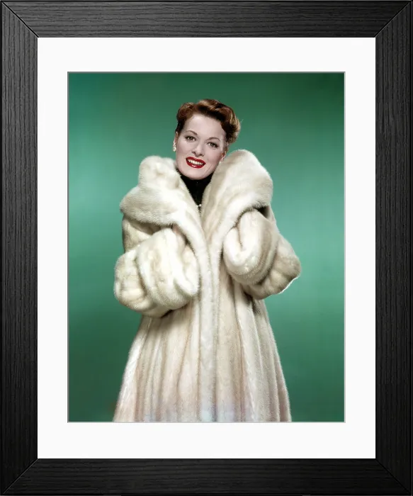Framed Print : Maureen O'Hara, 1958 Framed Print : Maureen O'Hara, 1958