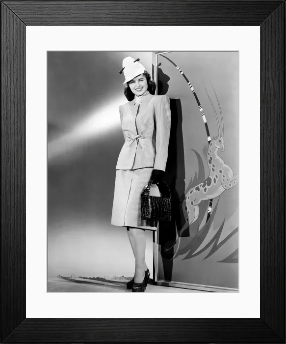 Framed Print : Newly signed RKO starlet Martha Hyer, 1946 Framed Print : Newly signed RKO starlet Martha Hyer, 1946