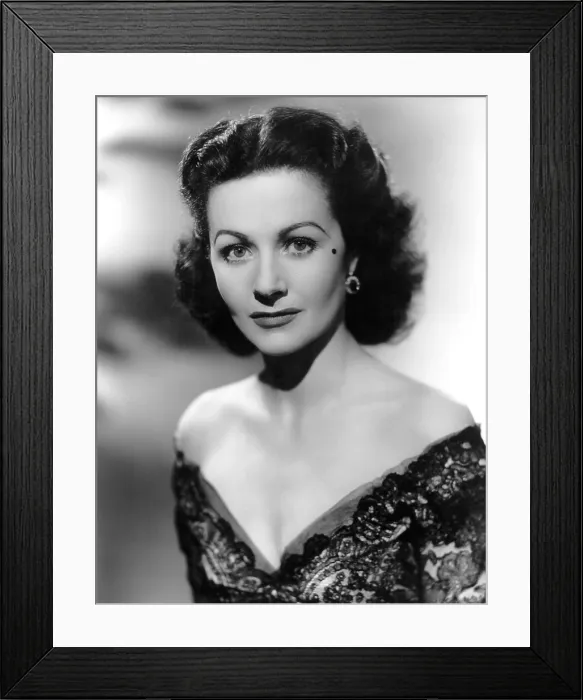 Framed Print : Margaret Lockwood, ca. 1940s