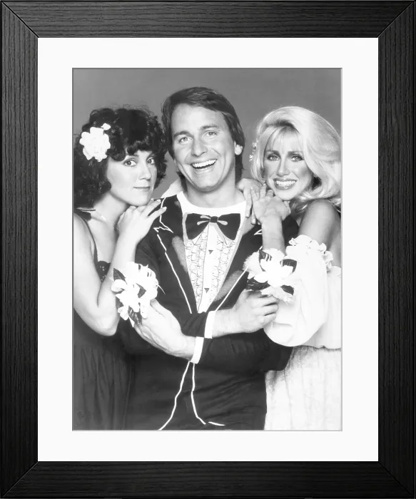 Framed Print : THREE'S COMPANY, Joyce DeWitt, John Ritter, Suzanne Somers, 1977-84