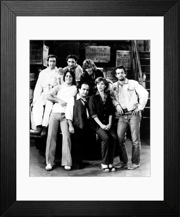 Framed Print : TAXI, (Back Row L-R), Andy Kaufman, Judd Hirsch, Jeff Conaway, (Front Row L-R), Tony Danza, Danny DeVito, Marilu Henner, Christopher Lloyd, (Season 2, 1979-1980), 1978-83