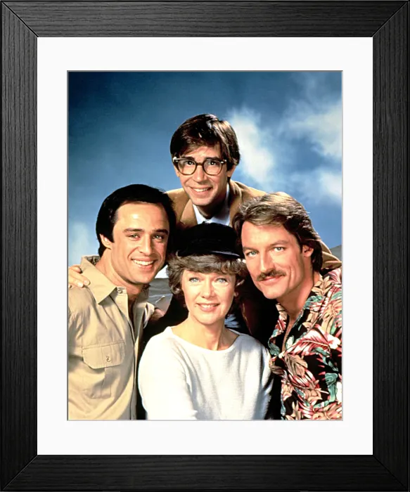 Framed Print : RIPTIDE, (clockwise):Joe Penny, Thom Bray, Perry King, Anne Francis, 1984-86