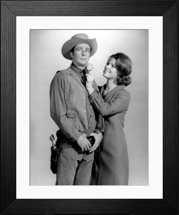 Framed Print : THE HERO, Richard Mulligan, Mariette Hartley, 1966-67