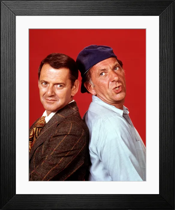 Framed Print : THE ODD COUPLE, Tony Randall, Jack Klugman, 1970-1975 Framed Print : THE ODD COUPLE, Tony Randall, Jack Klugman, 1970-1975