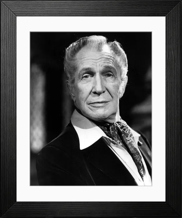 Framed Print : MYSTERY!, Vincent Price, host-narrator of PBS-TV series, 1982-1989 Framed Print : MYSTERY!, Vincent Price, host-narrator of PBS-TV series, 1982-1989